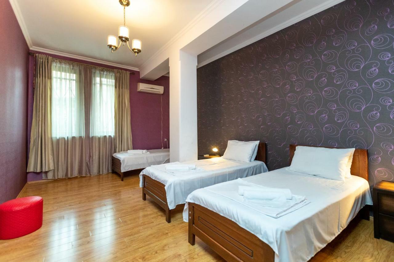 Gnn Cosy Apartment Tbilisi Ngoại thất bức ảnh